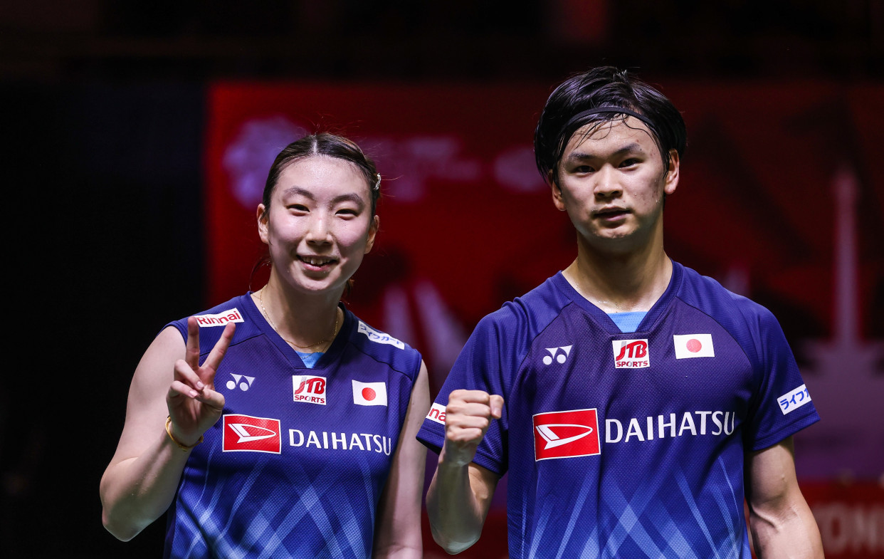 中国羽毛球队横扫丹麦羽毛球队，陶菲克制霸全场的简单介绍