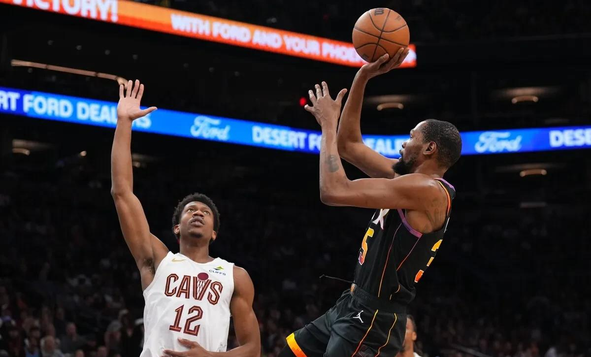 热火主场胜灰熊，东部榜首位置的简单介绍