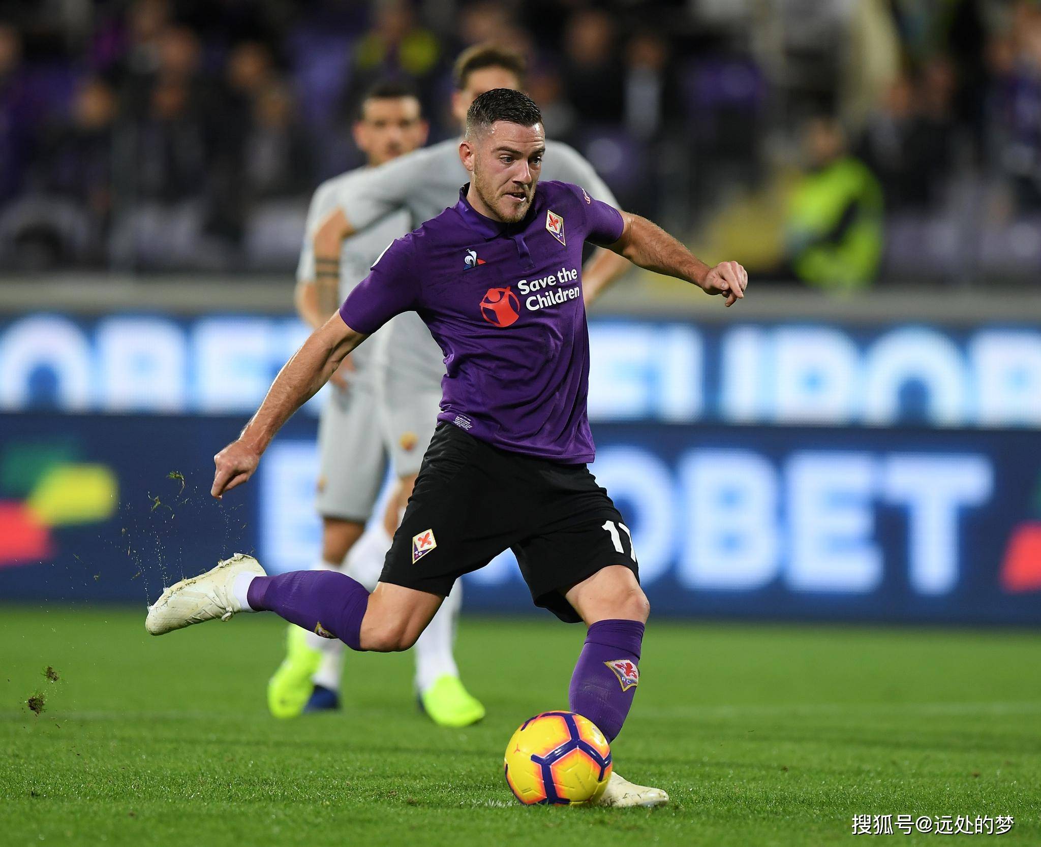 PG平台-包含佛罗伦萨球员表现抢眼，助力球队冲击意甲前四的词条