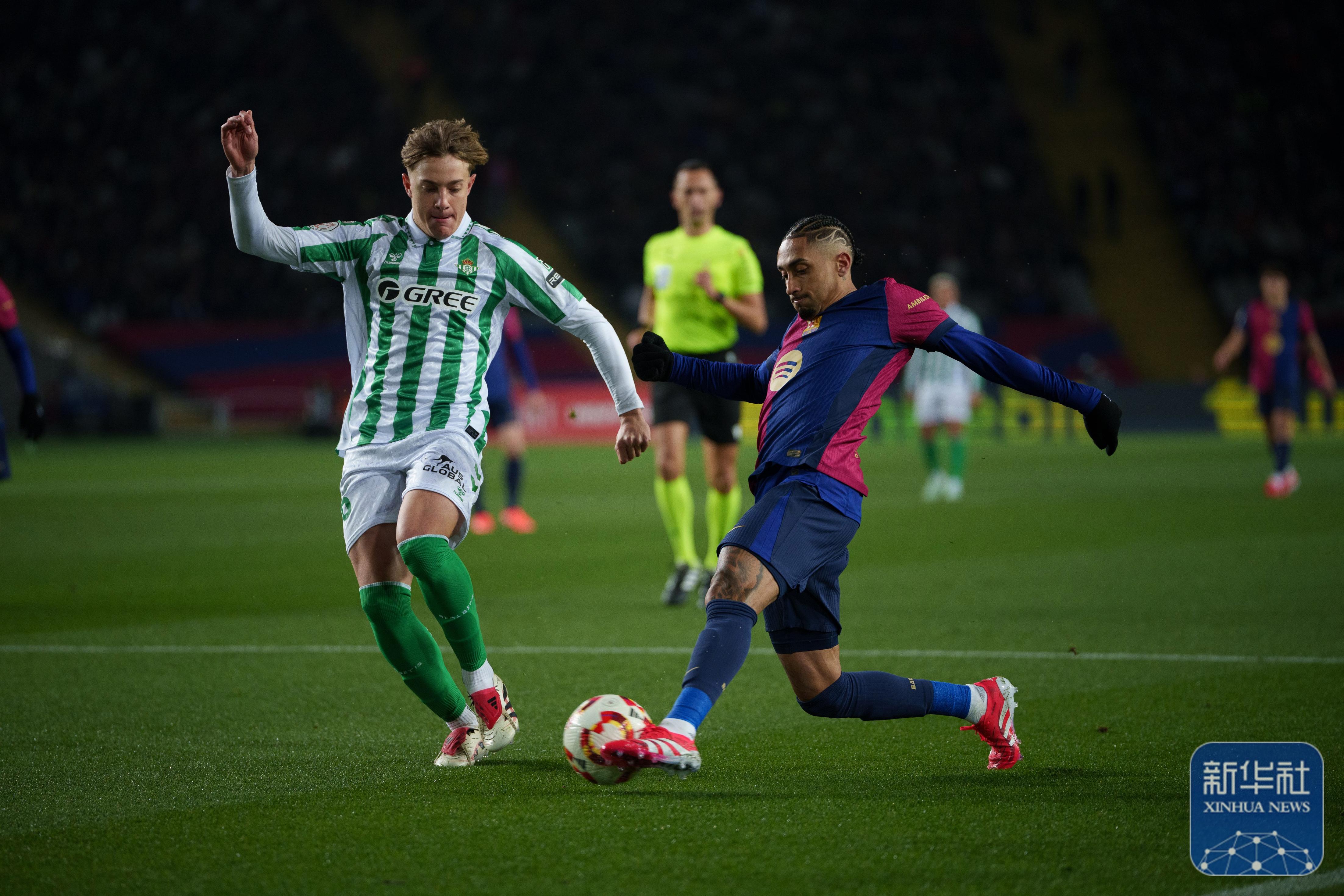 包含皇家马德里攻守兼备，主场大胜晋级的词条