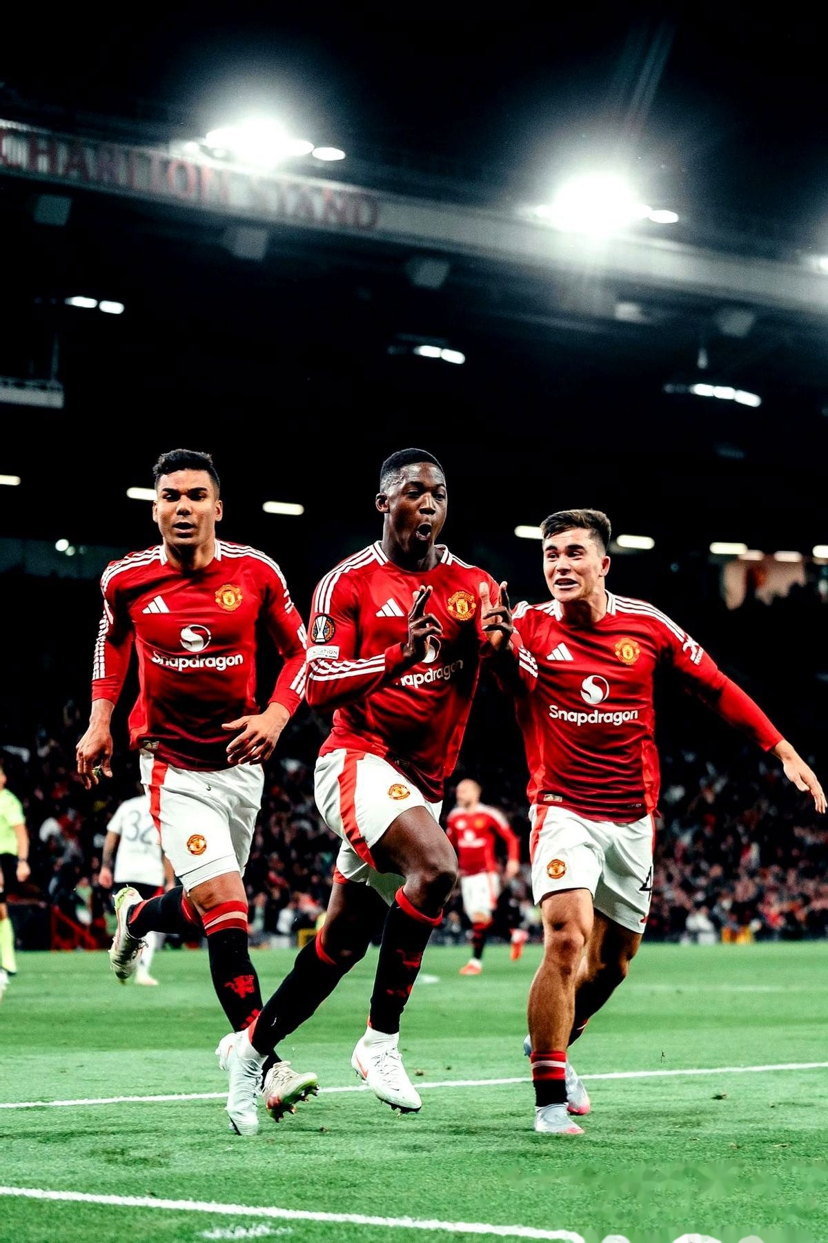 关于曼联稳扎稳打，迎战实力强敌的信息