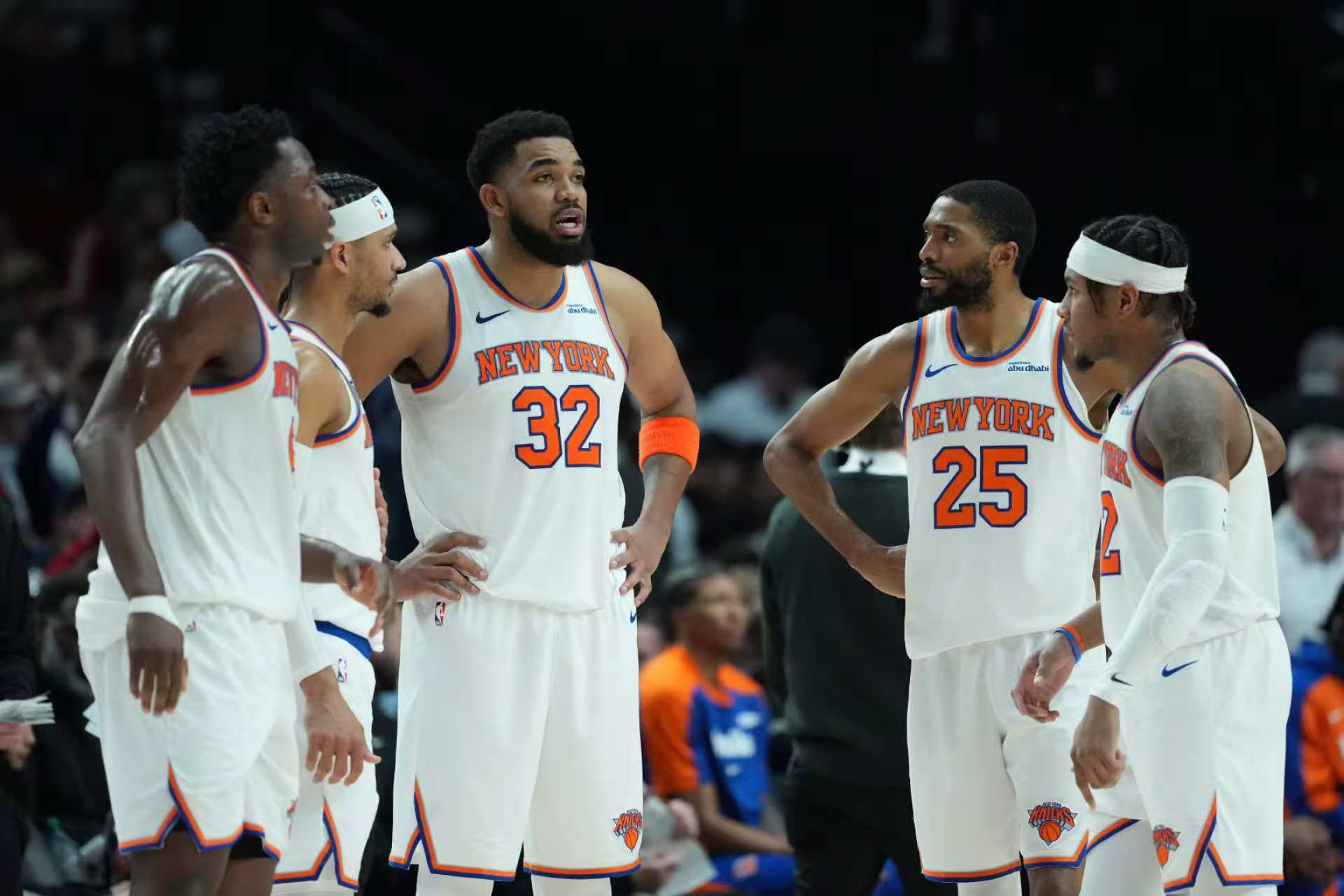 PG电子试玩官网-关于勇士客场胜尼克斯，可怜的普鲁伊特赛后默不作声的信息