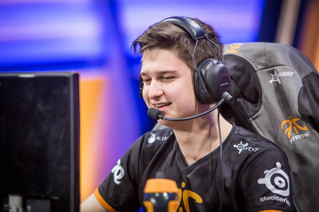 FNC翻盘Excel，Huni一己之力扛起全队的简单介绍