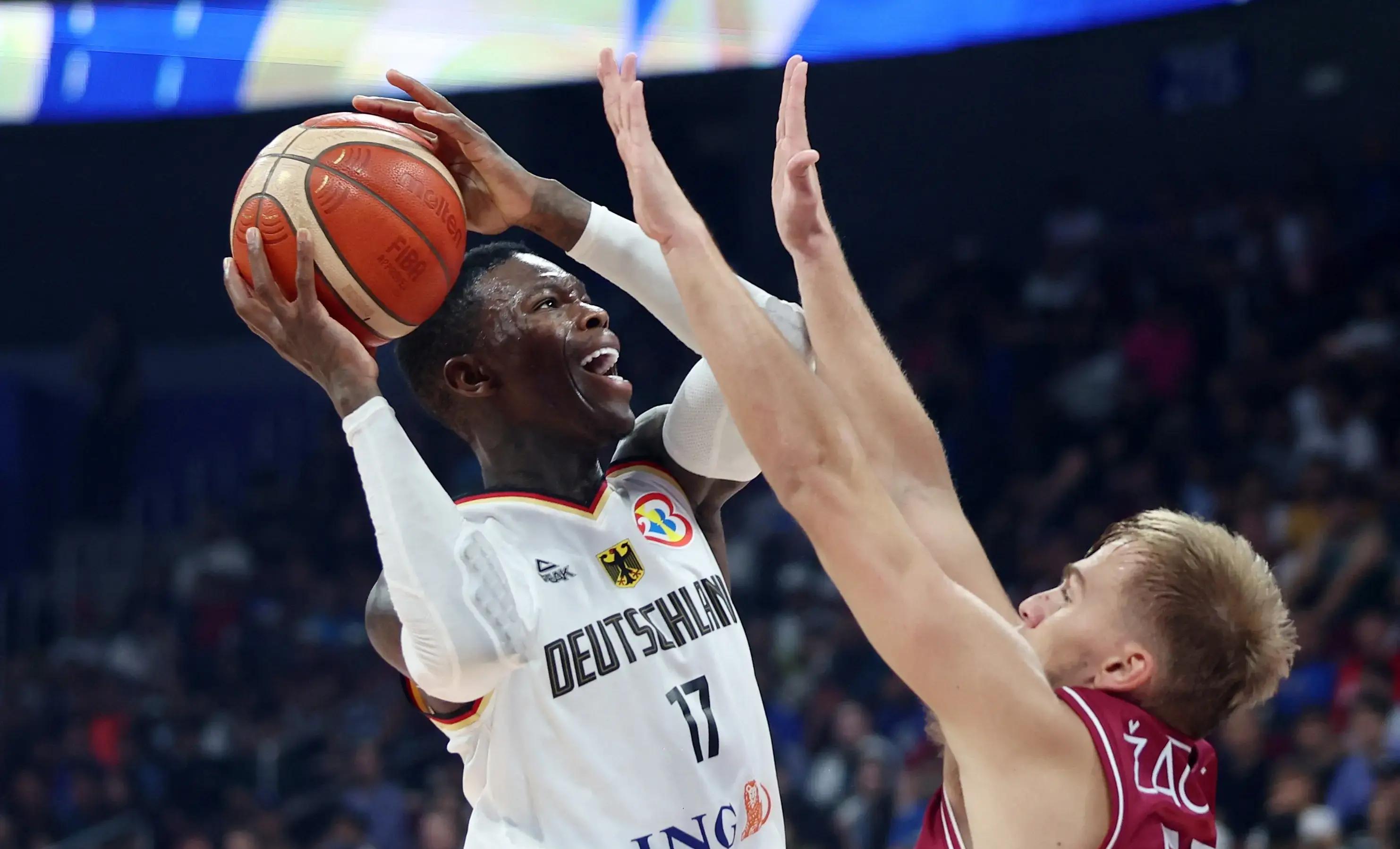 湖人完胜德国男篮，麦科勒姆绝境逆转