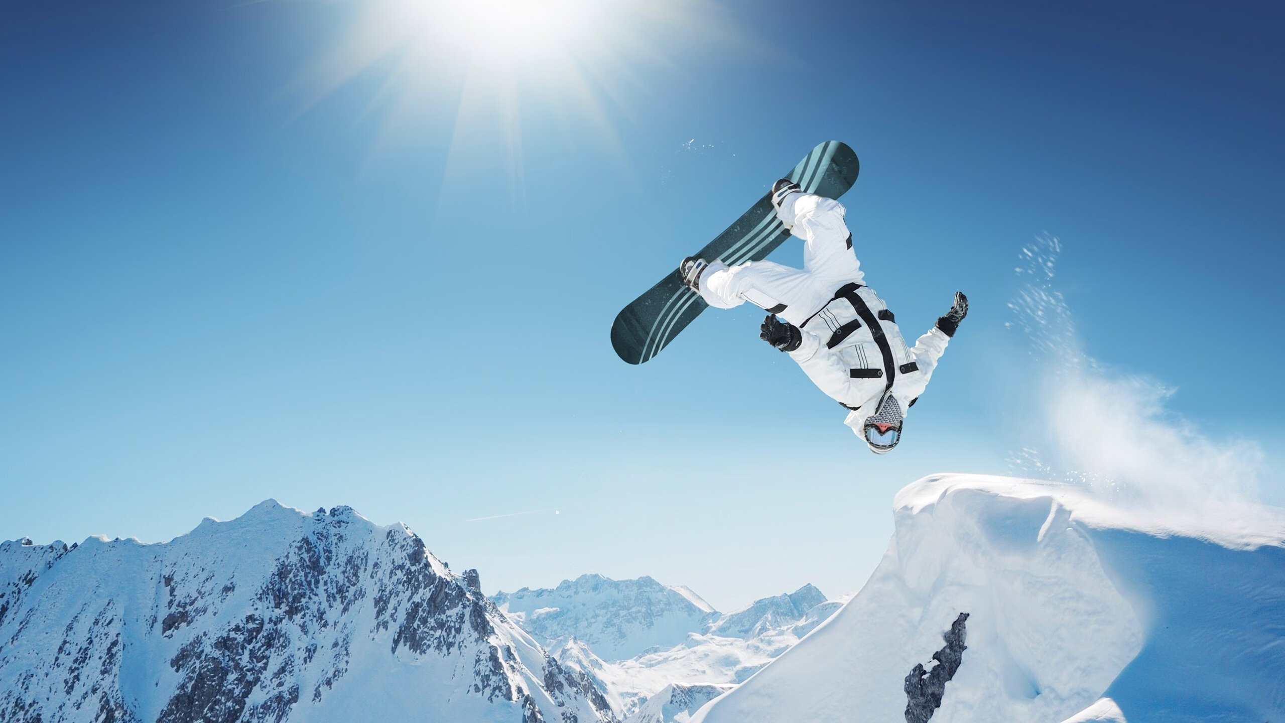 法网完胜澳网，西西帕斯带队取胜，红土王朝的新篇章